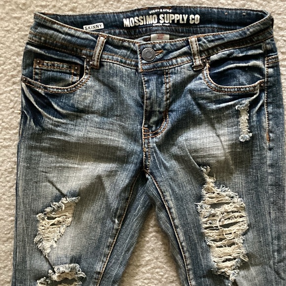 Mossimo Supply Co Distresses Skinny Jeans | sz 3 - Picture 2 of 6